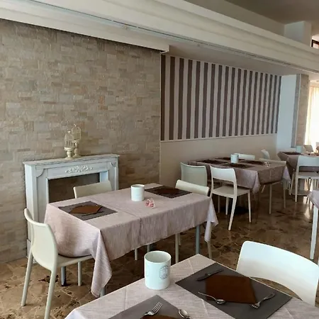 Verona Ξενοδοχείο Καόρλε