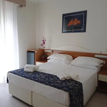 Verona Ξενοδοχείο Καόρλε