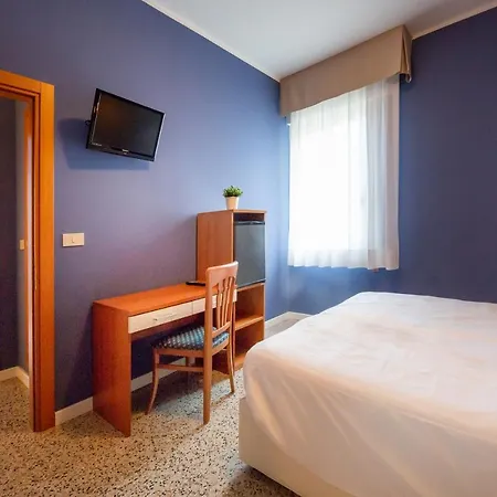 Verona 3*